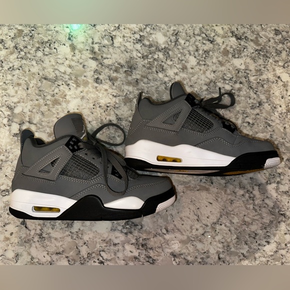 Jordan 4 Retro Cool Grey 2019 - Picture 10 of 11